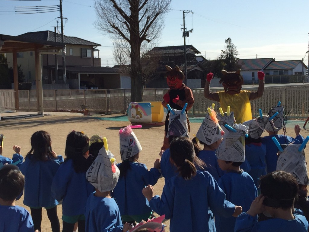 早島保育園　豆まきの写真③