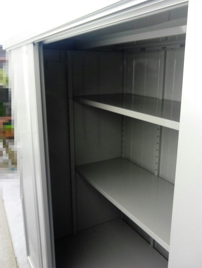 早島町物置工事　完成②